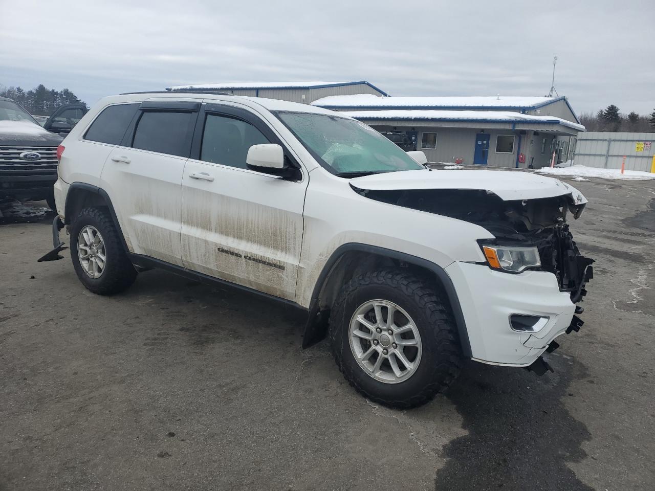 2019 Jeep Grand Cherokee - Image 4