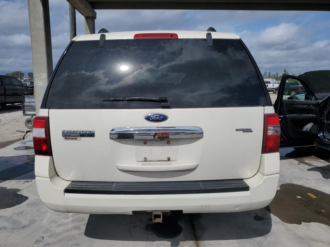 2008 Ford Expedition - Image 6