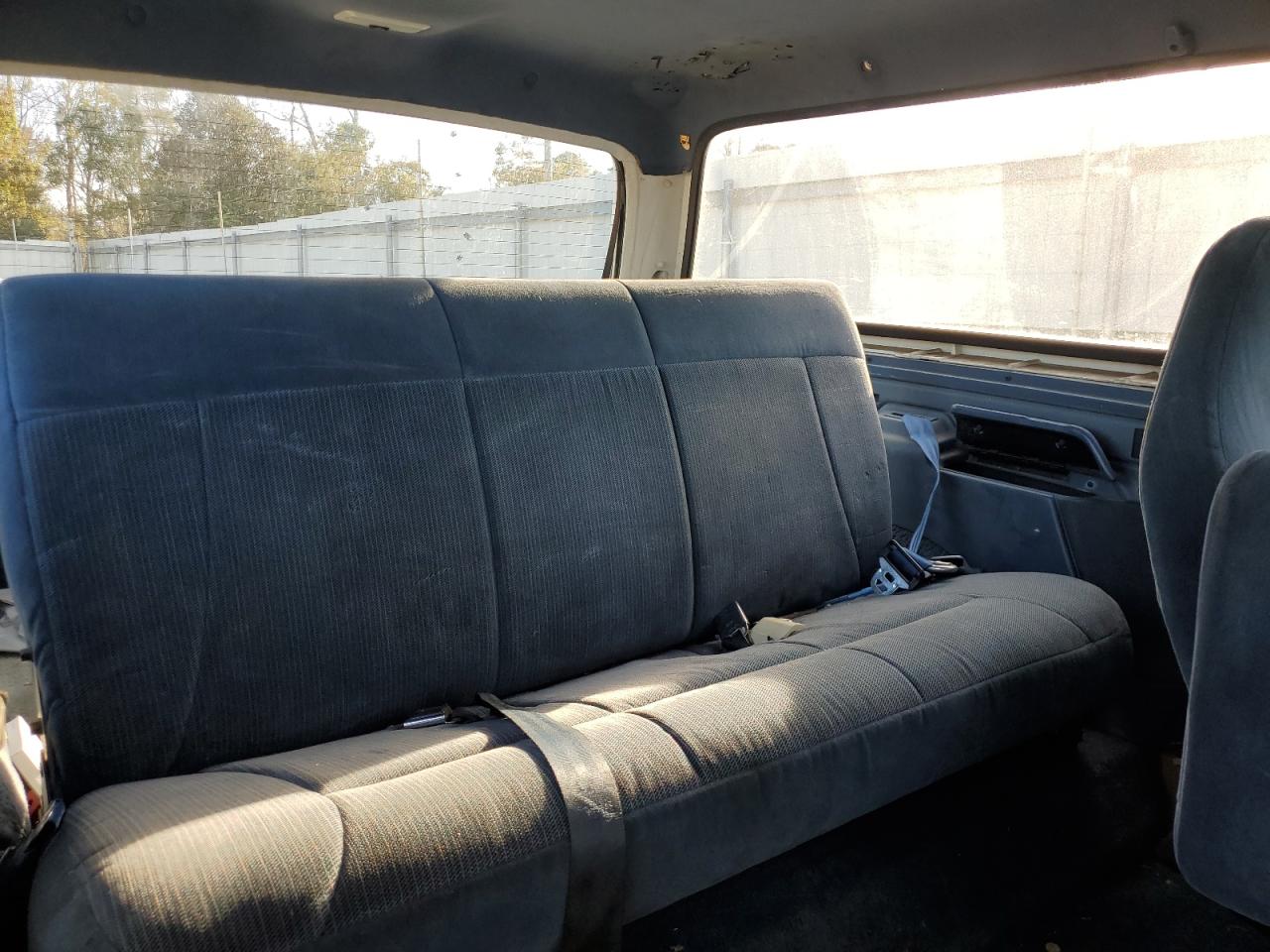 1994 Ford Bronco - Image 11