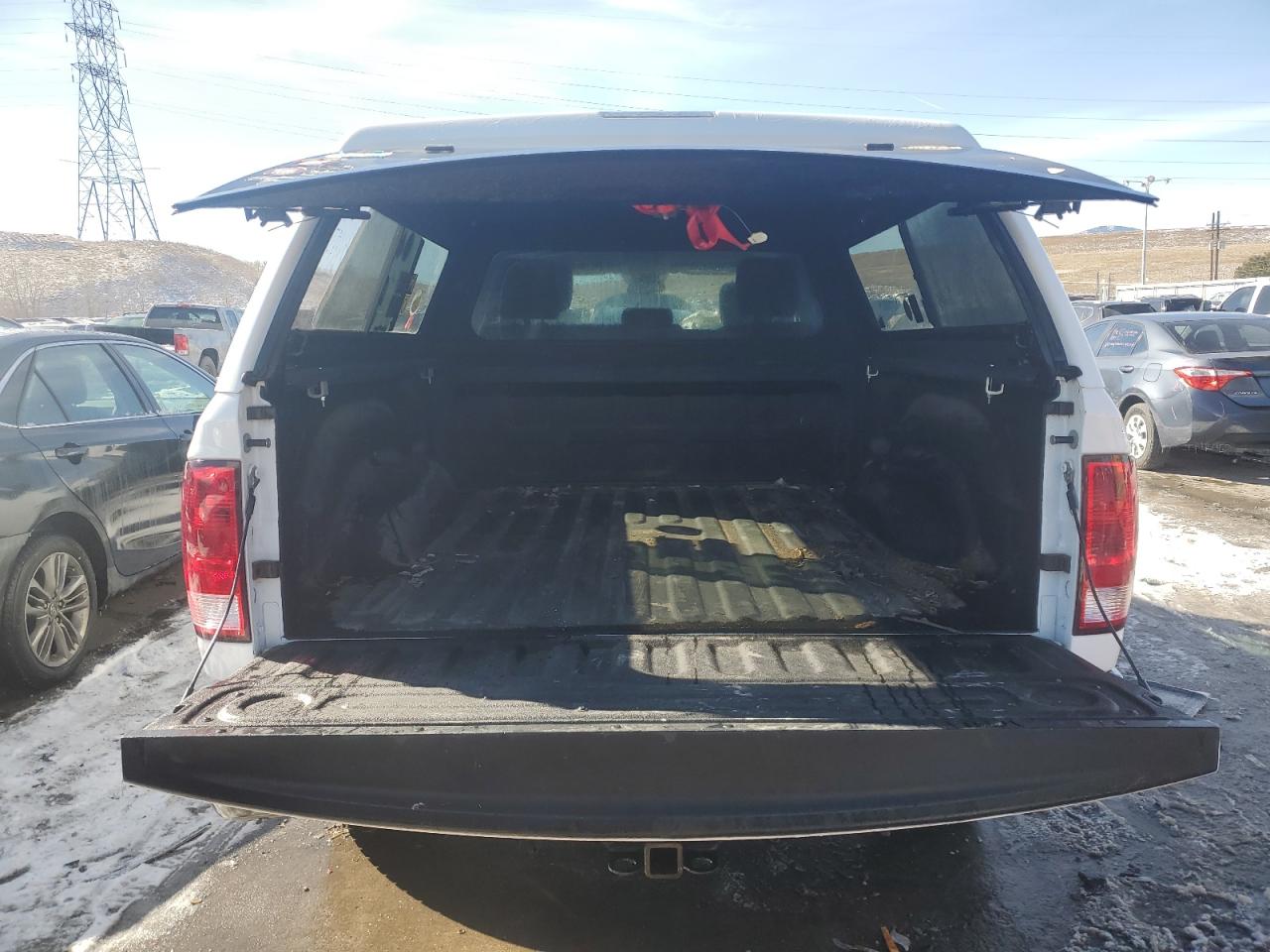 2016 RAM 1500 - Image 6