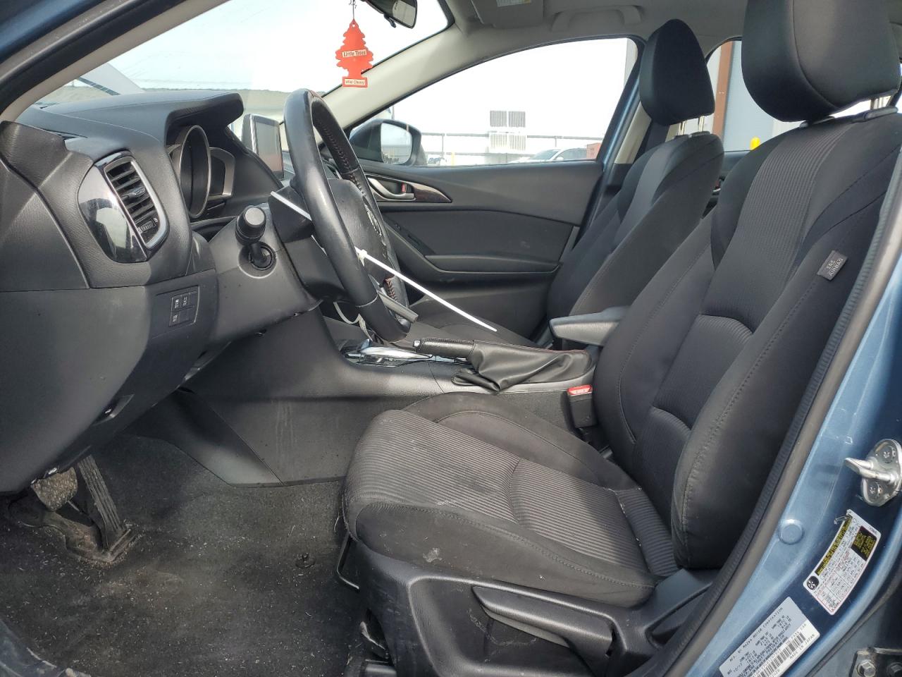 2016 Mazda 3 - Image 7
