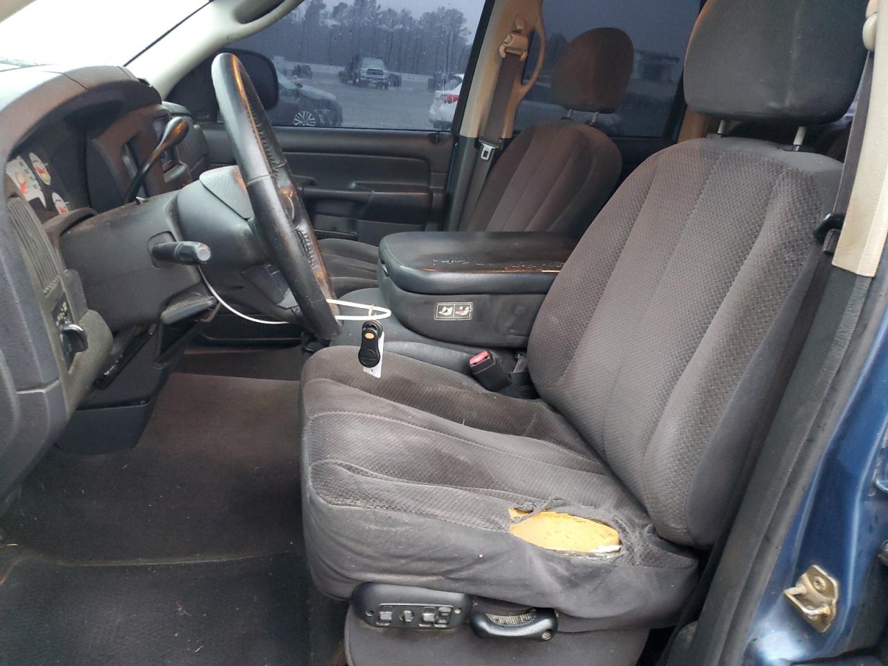 2003 Dodge RAM - Image 7