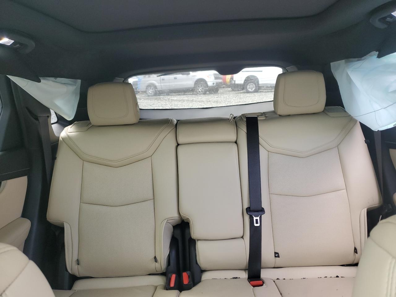 2019 Cadillac XT5 - Image 10