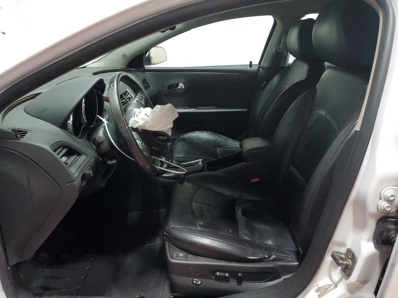 2012 Chevrolet Malibu - Image 7