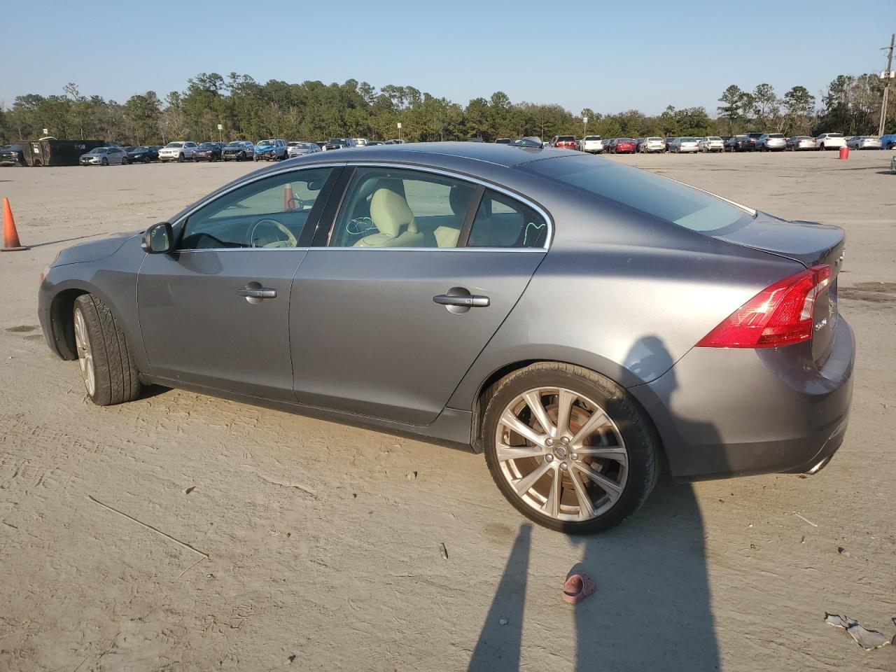 2016 Volvo S60 - Image 2