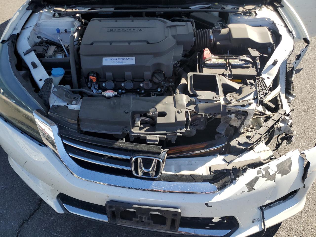 2015 Honda Accord - Image 11