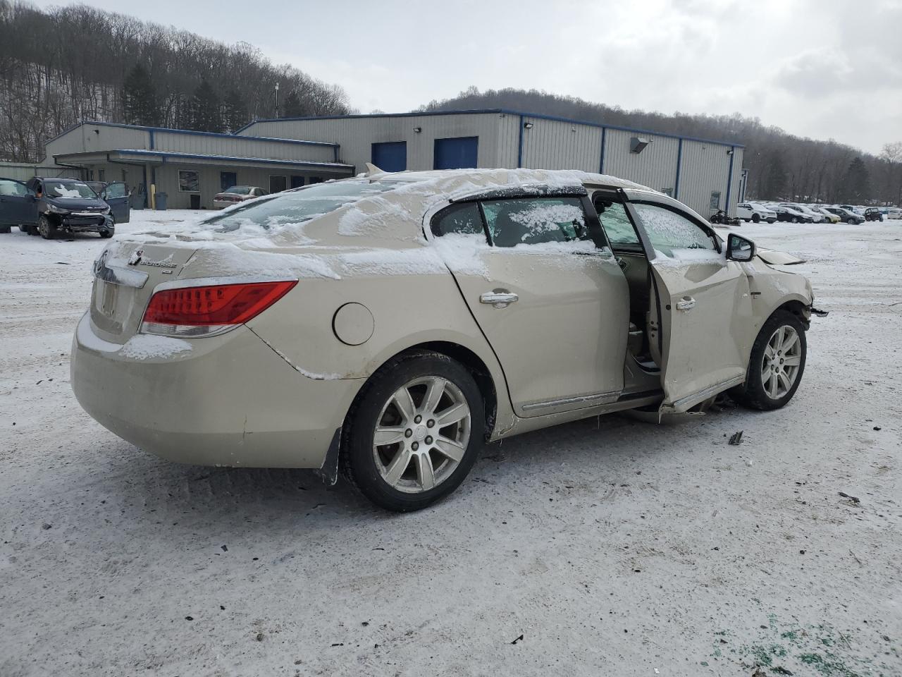 2011 Buick LaCrosse - Image 3