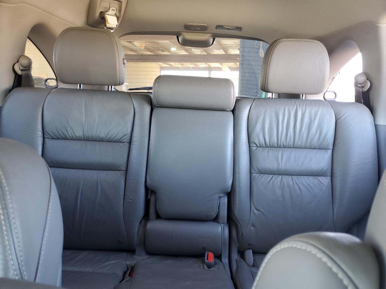 2010 Honda CR-V - Image 10
