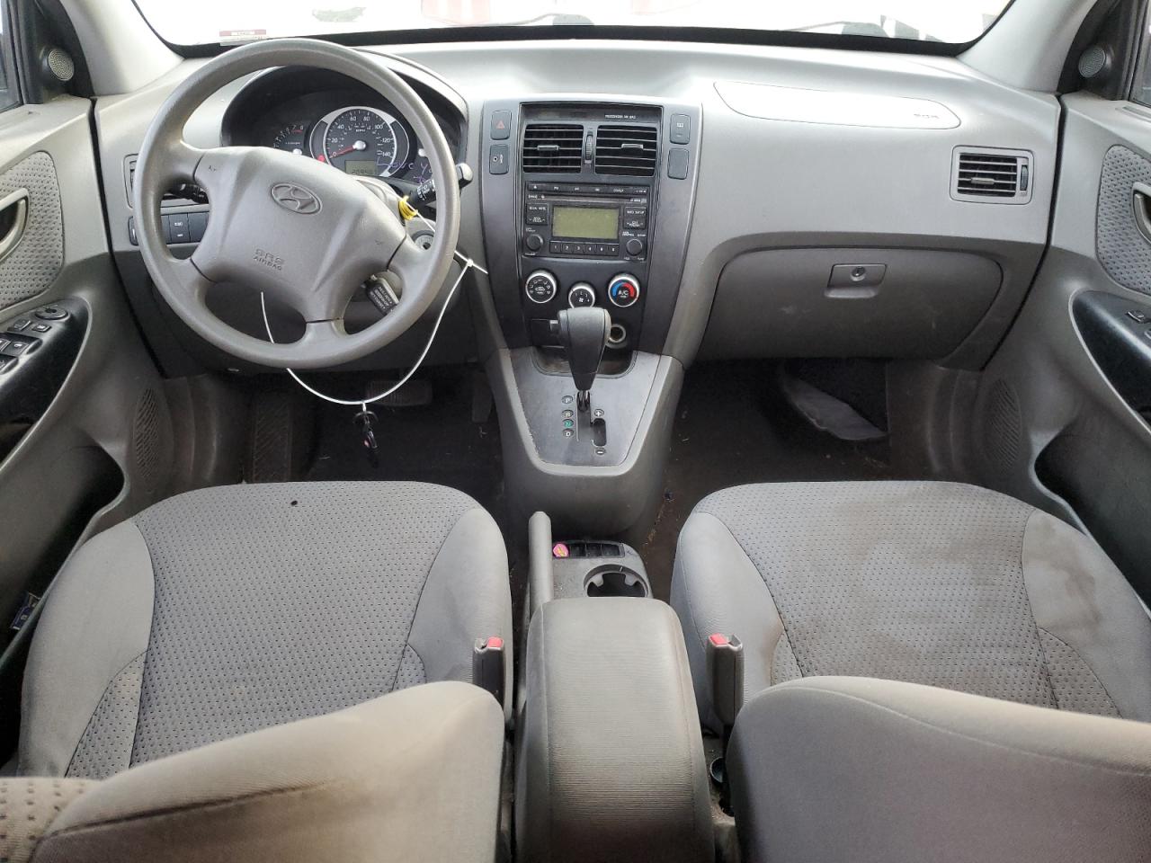 2009 Hyundai Tucson - Image 8