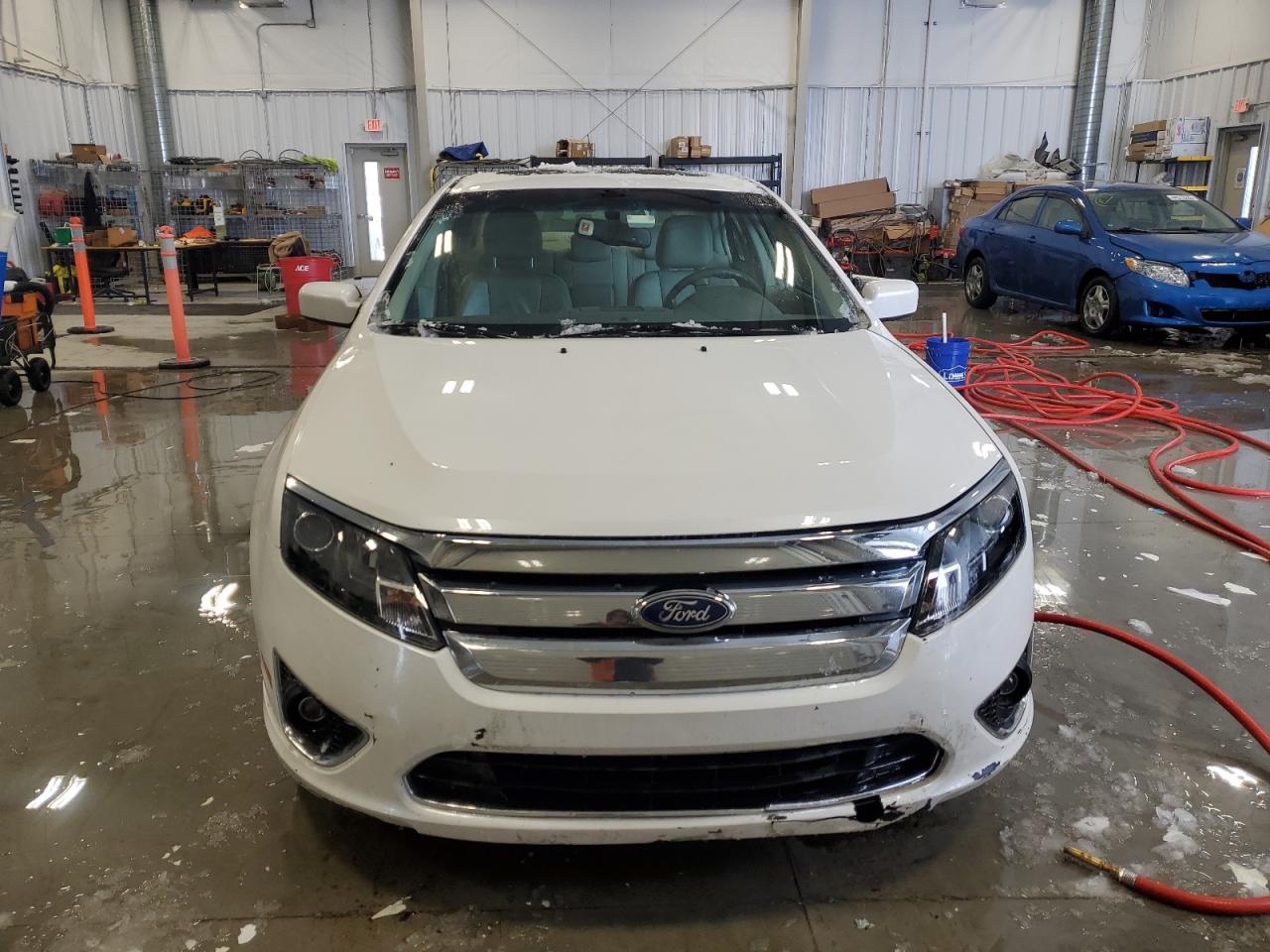 2010 Ford Fusion - Image 5