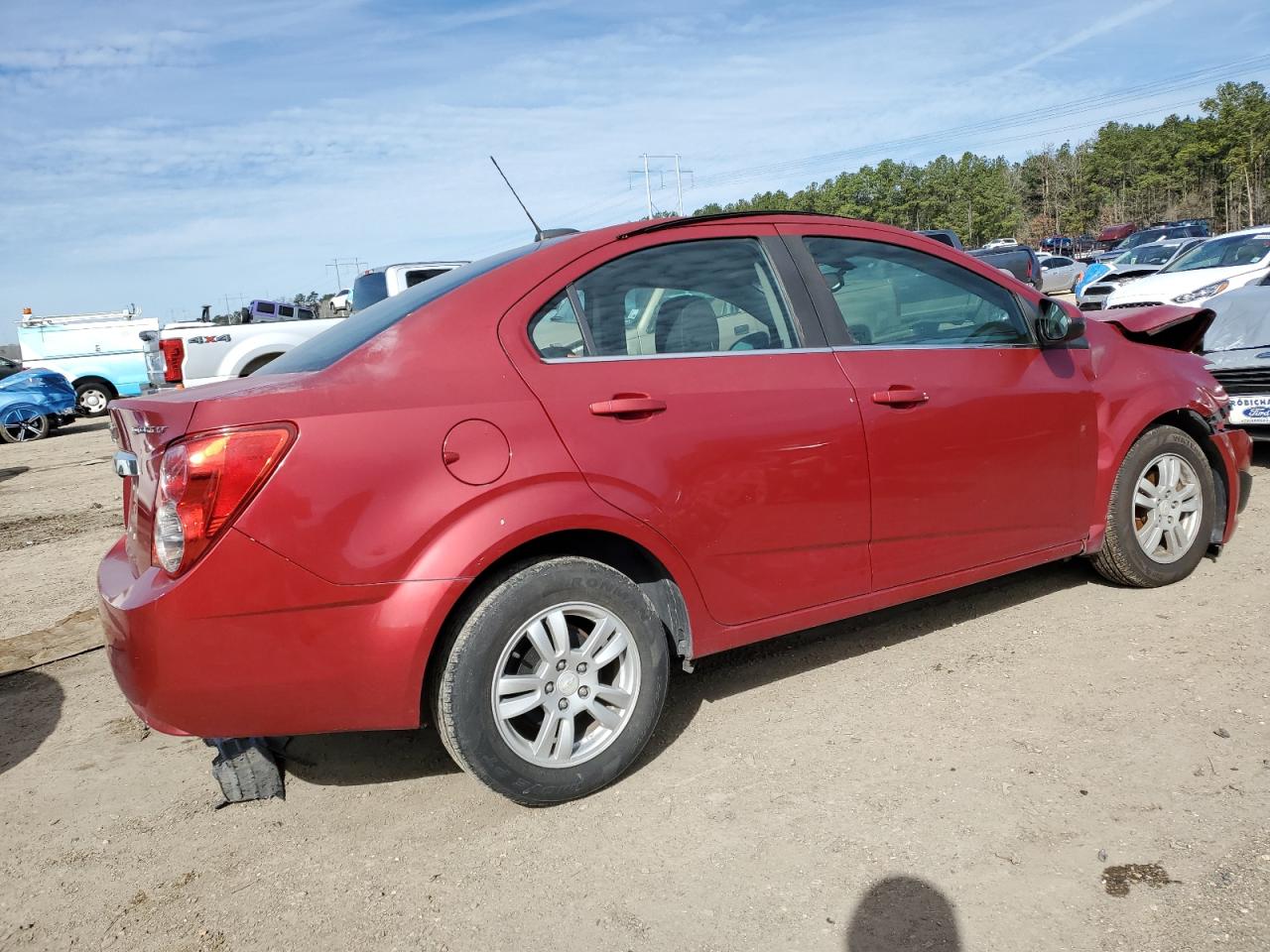 2015 Chevrolet Sonic - Image 3