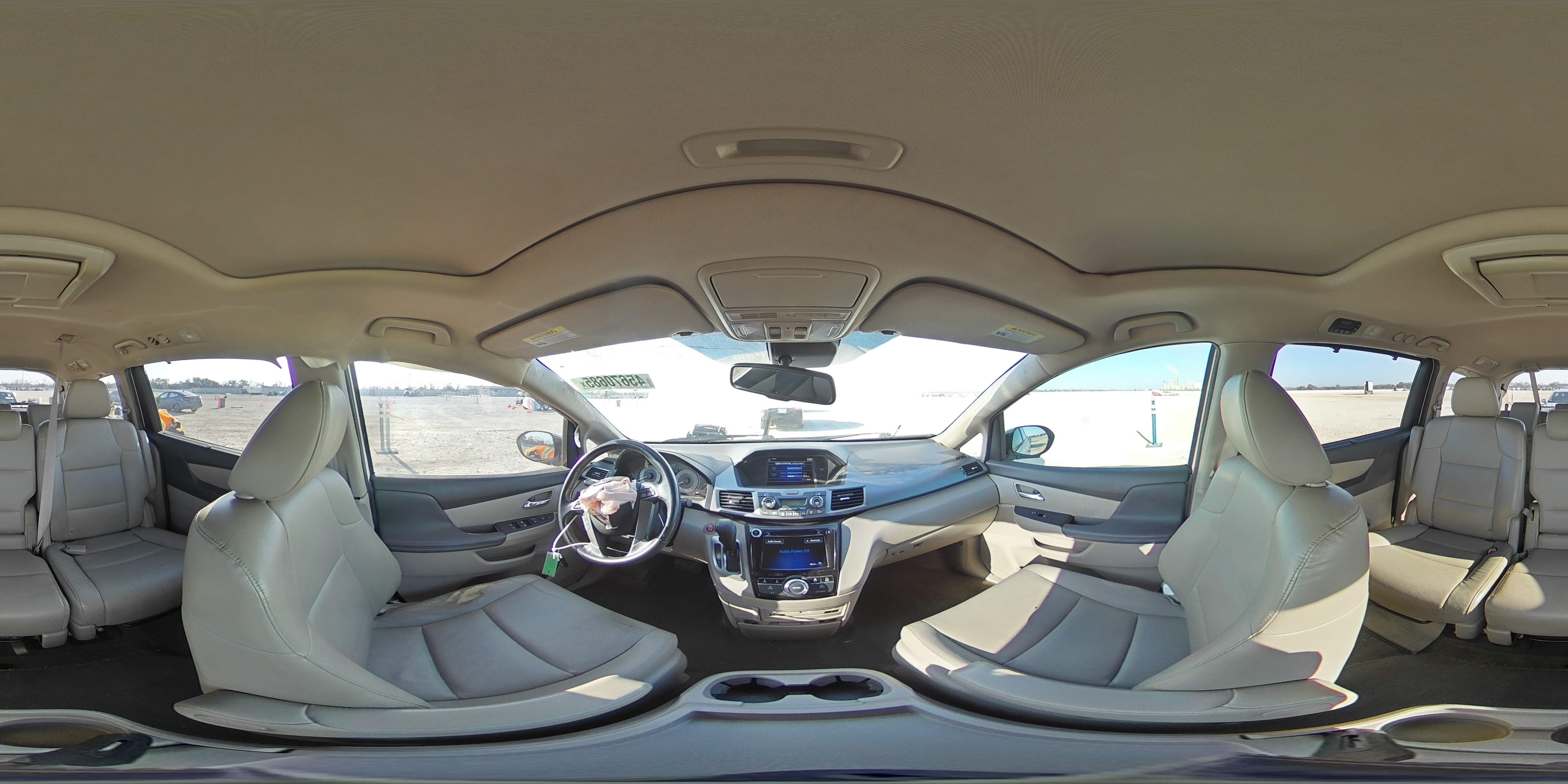2014 Honda Odyssey - Image 14
