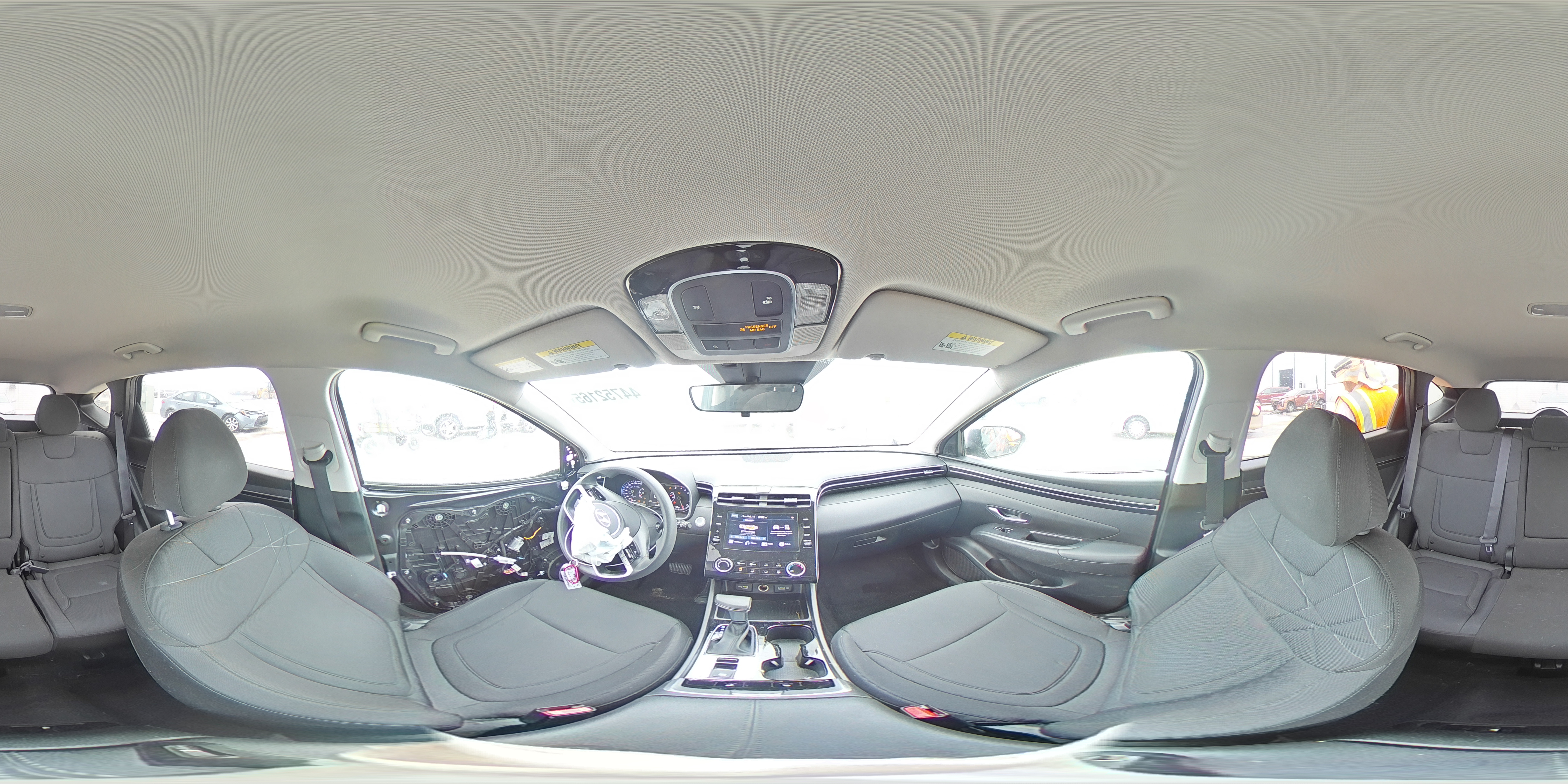2022 Hyundai Tucson - Image 16