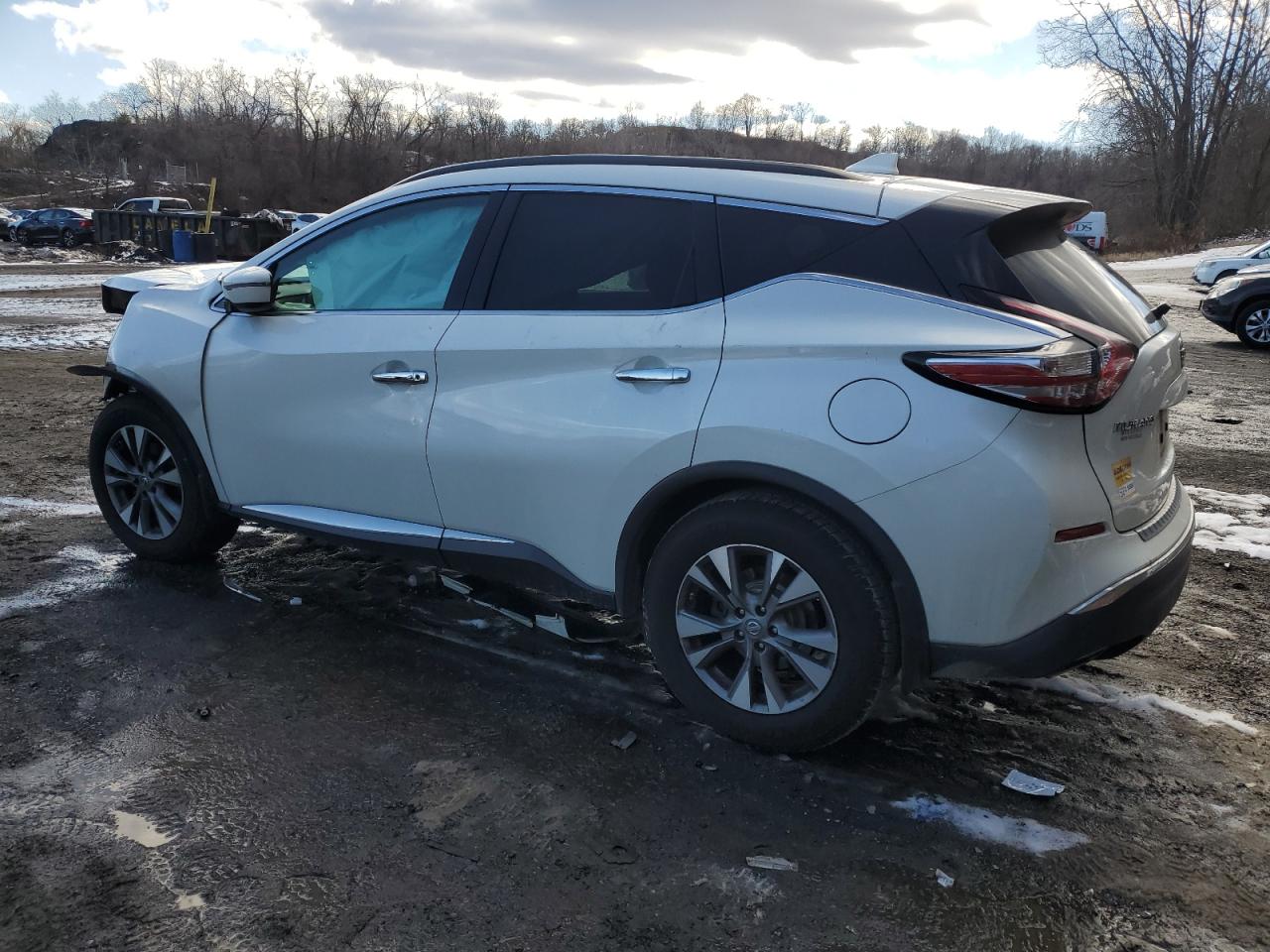 2017 Nissan Murano - Image 2