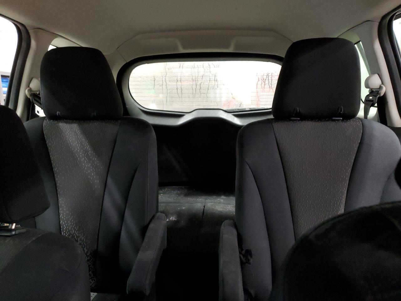 2012 Mazda 5 - Image 10