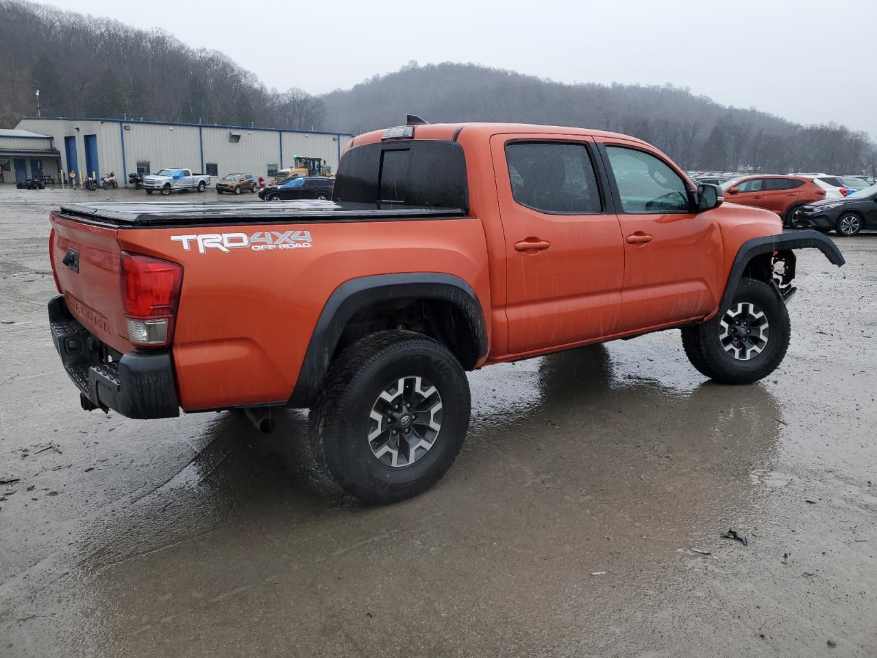 2017 Toyota Tacoma - Image 3