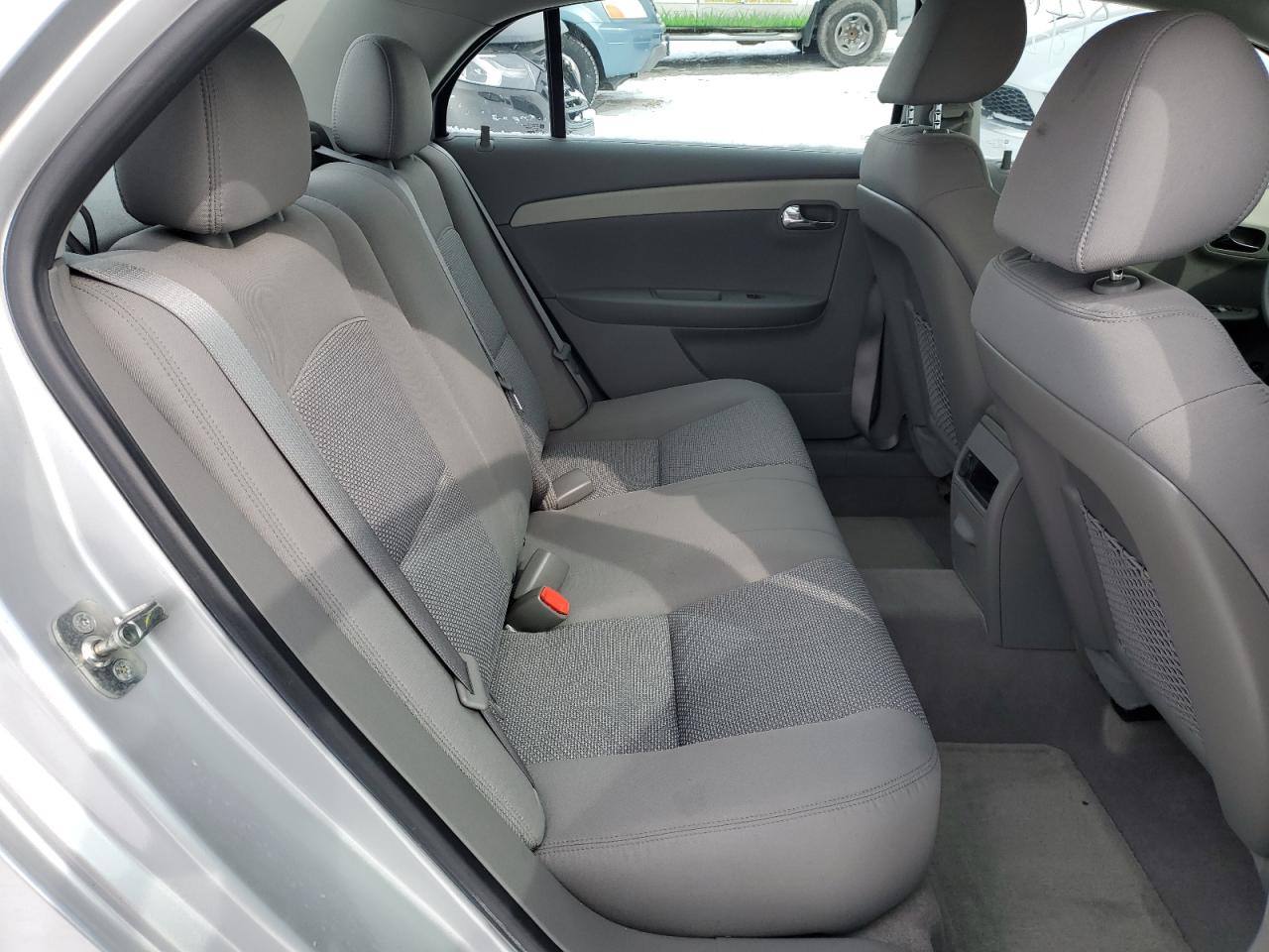 2012 Chevrolet Malibu - Image 10