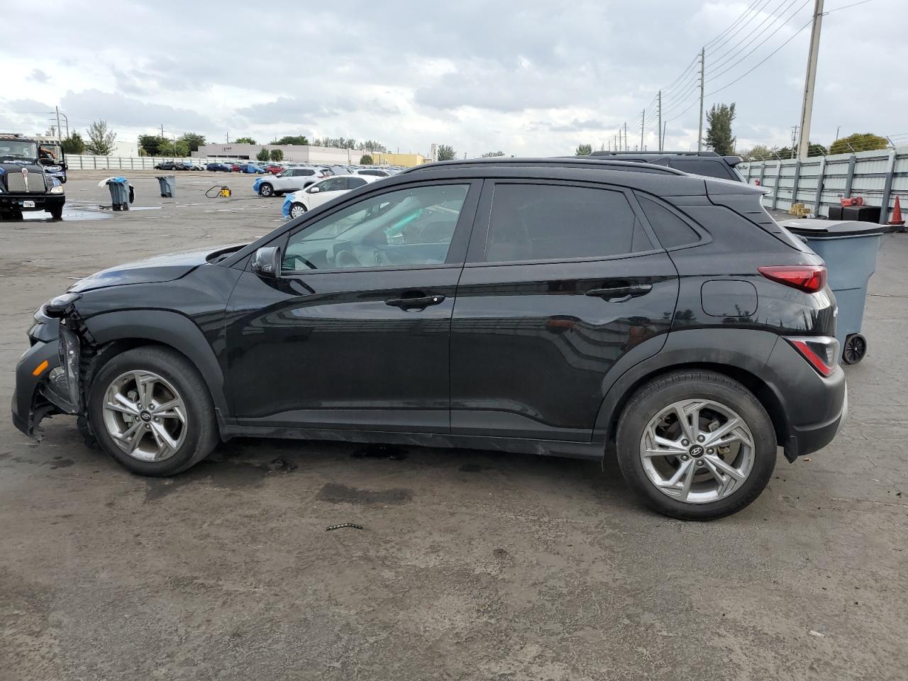 2022 Hyundai Kona - Image 2