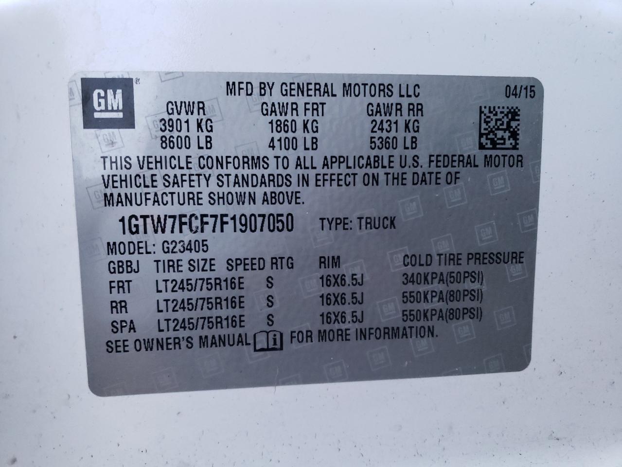 2015 GMC Savana - Image 14