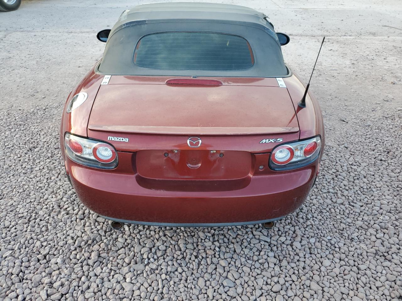 2006 Mazda MX-5 - Image 10