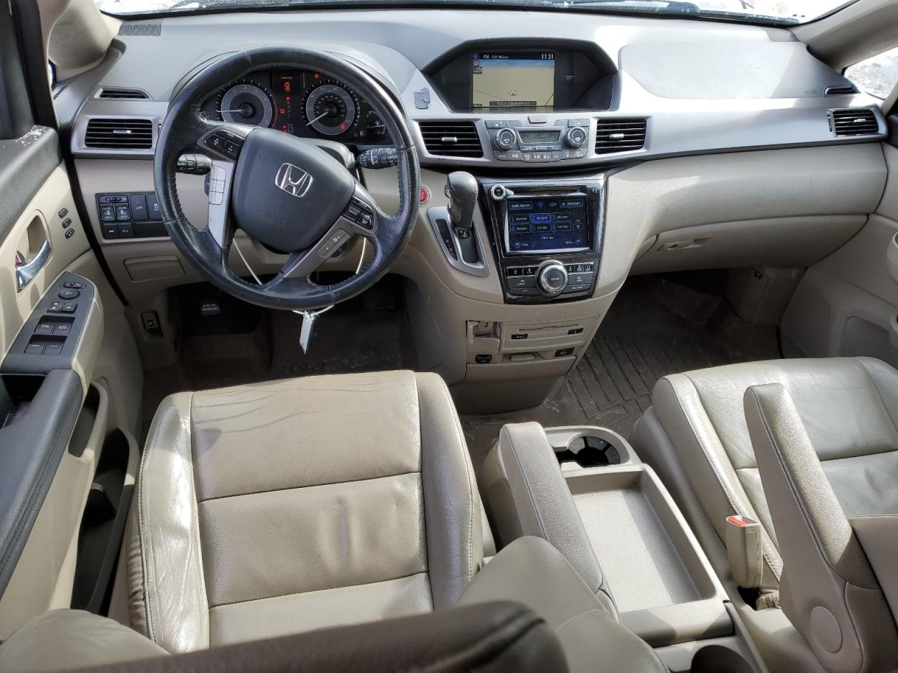 2015 Honda Odyssey - Image 8