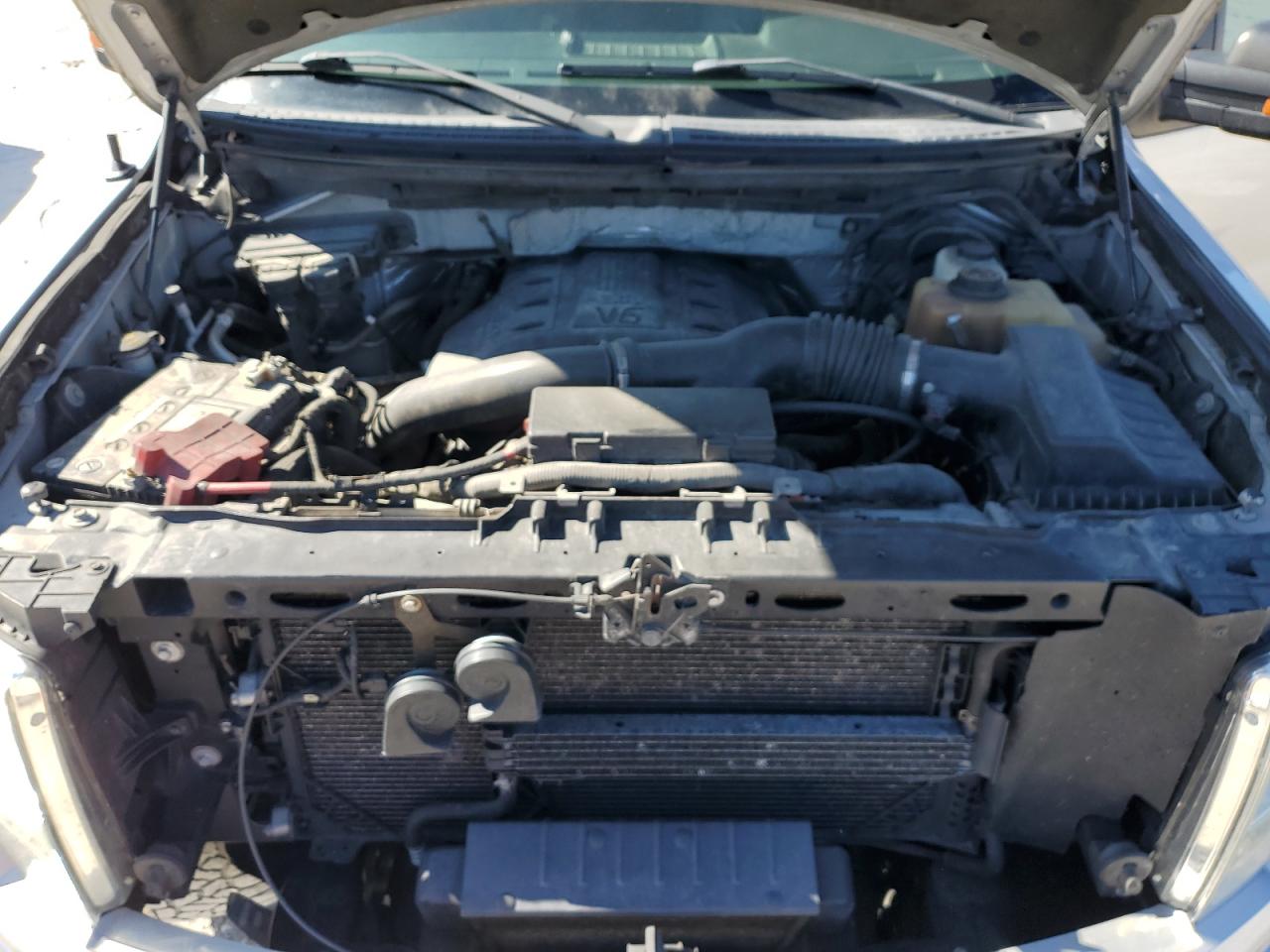 2011 Ford F-150 - Image 13