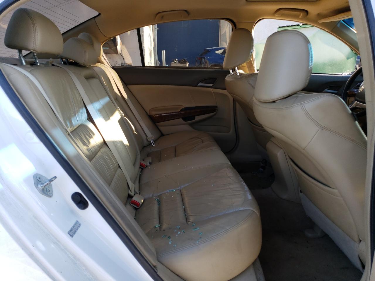 2009 Honda Accord - Image 10