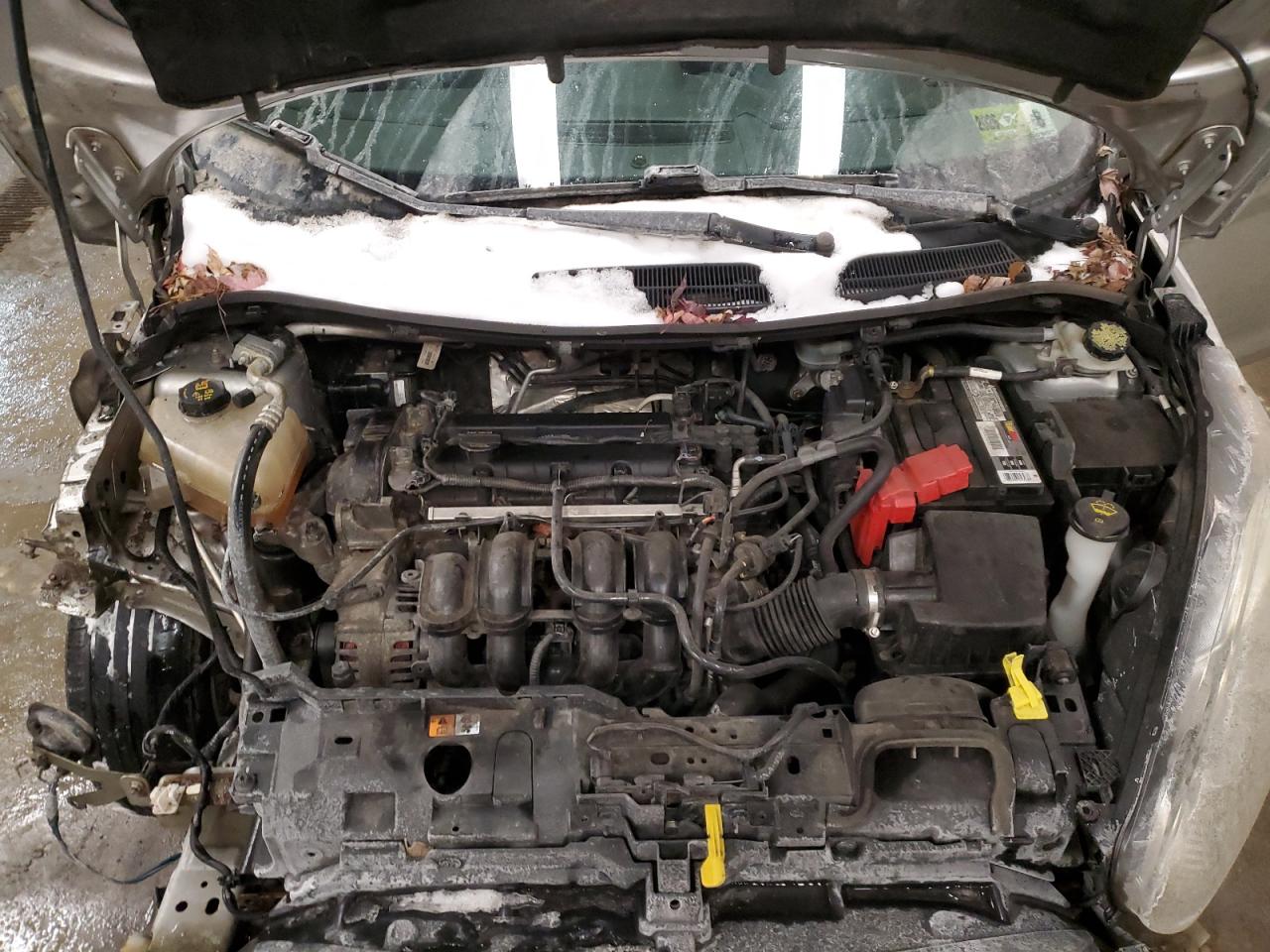 2015 Ford Fiesta - Image 11