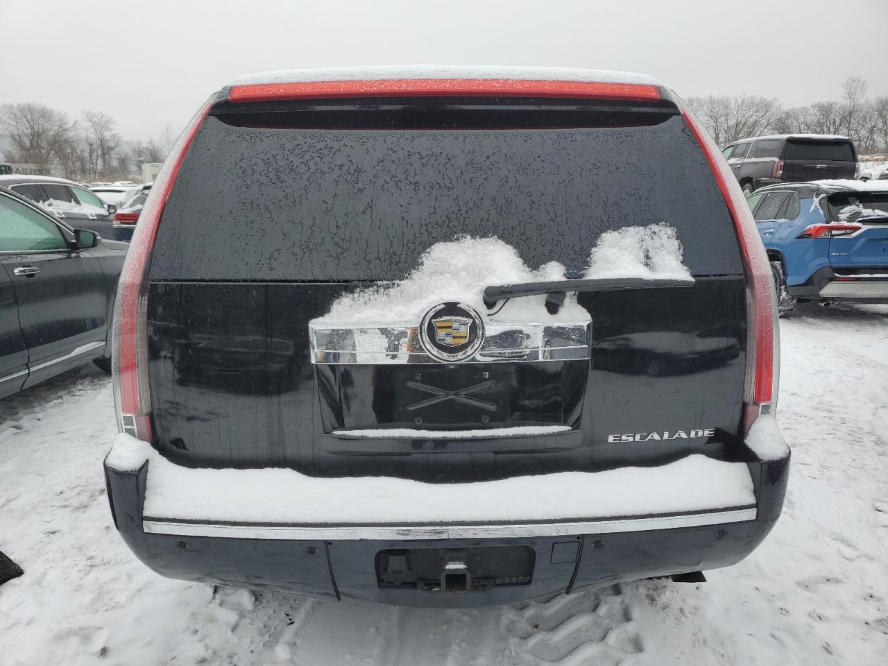 2008 Cadillac Escalade - Image 6