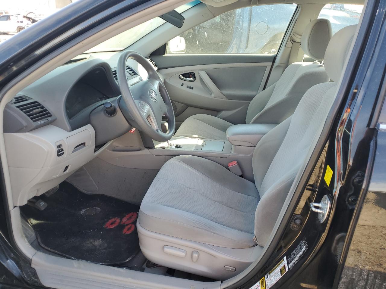2011 Toyota Camry - Image 7