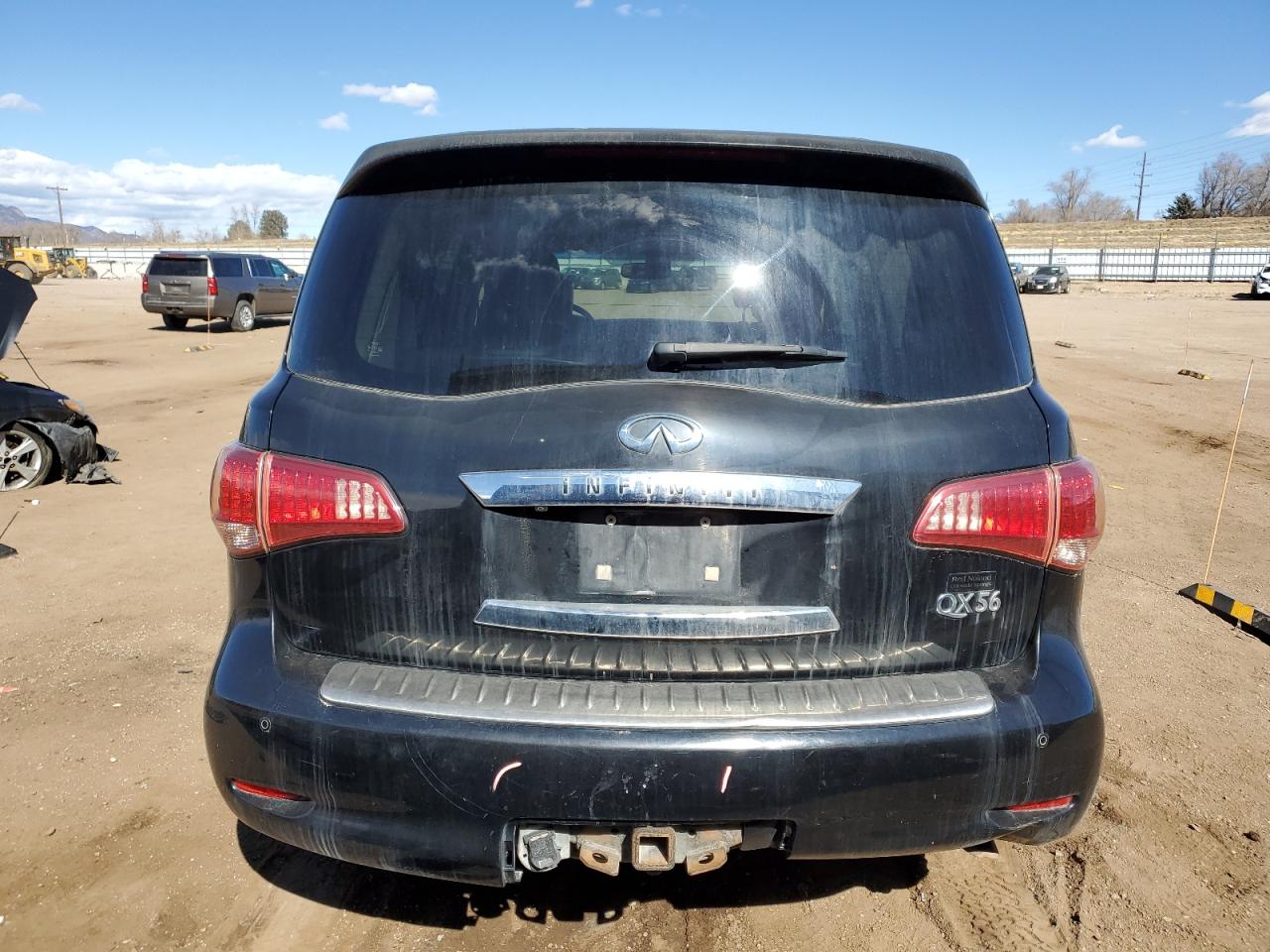 2011 Infiniti QX56 - Image 6
