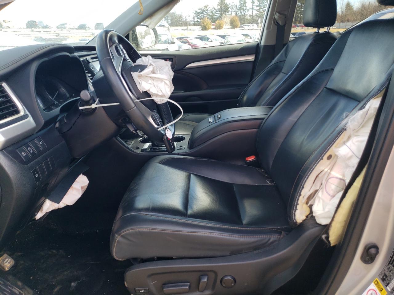 2019 Toyota Highlander - Image 7