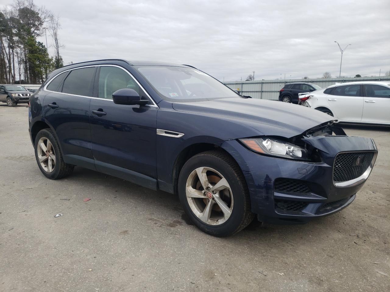 2019 Jaguar F-Pace - Image 4