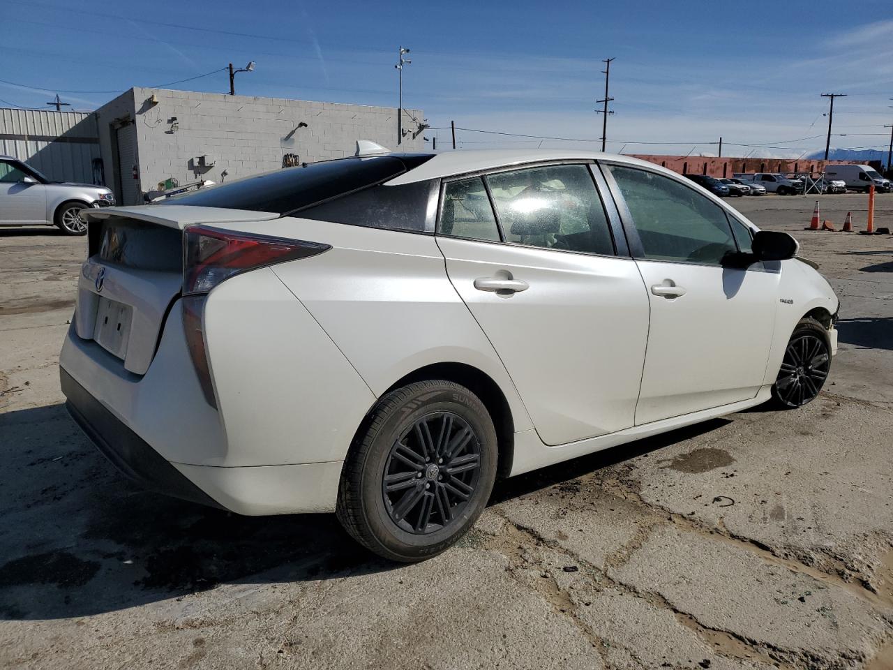 2016 Toyota Prius - Image 3