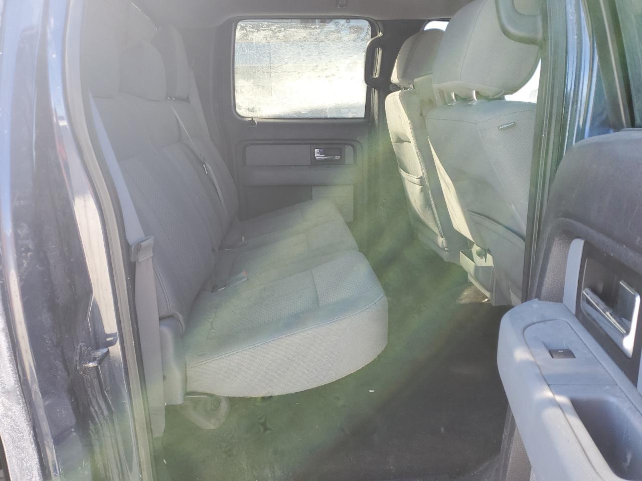 2012 Ford F-150 - Image 11
