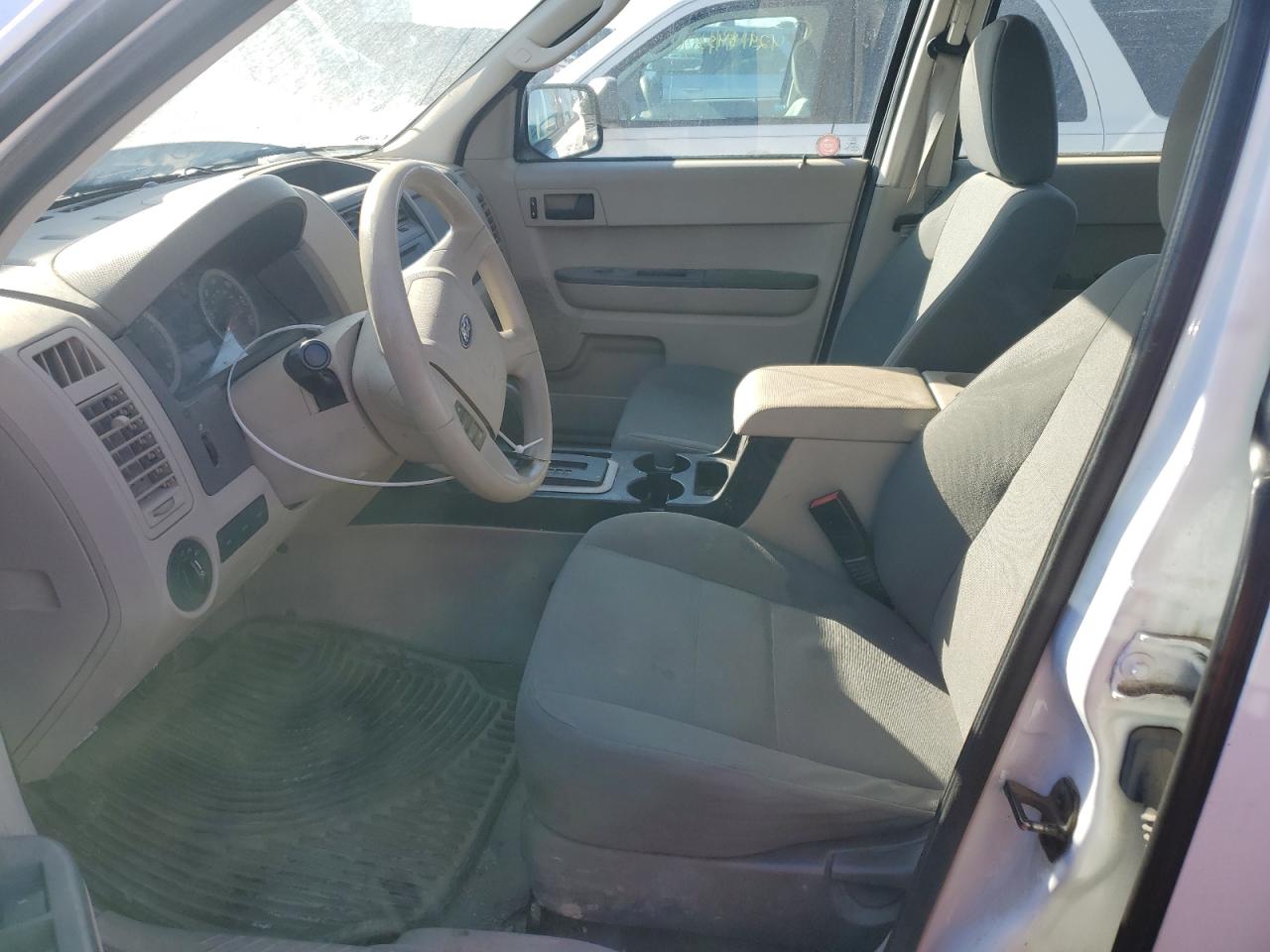 2012 Ford Escape - Image 7