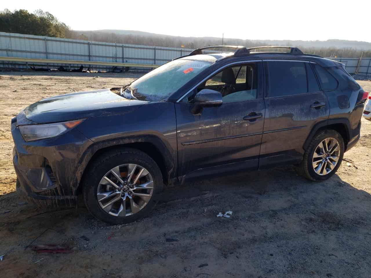 2021 Toyota RAV 4 - Image 1