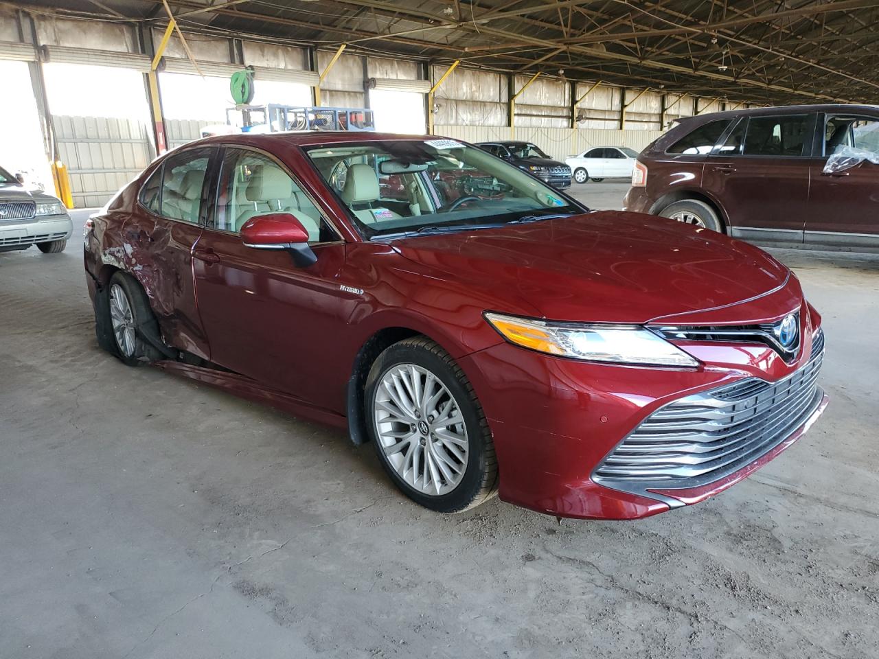 2019 Toyota Camry - Image 4