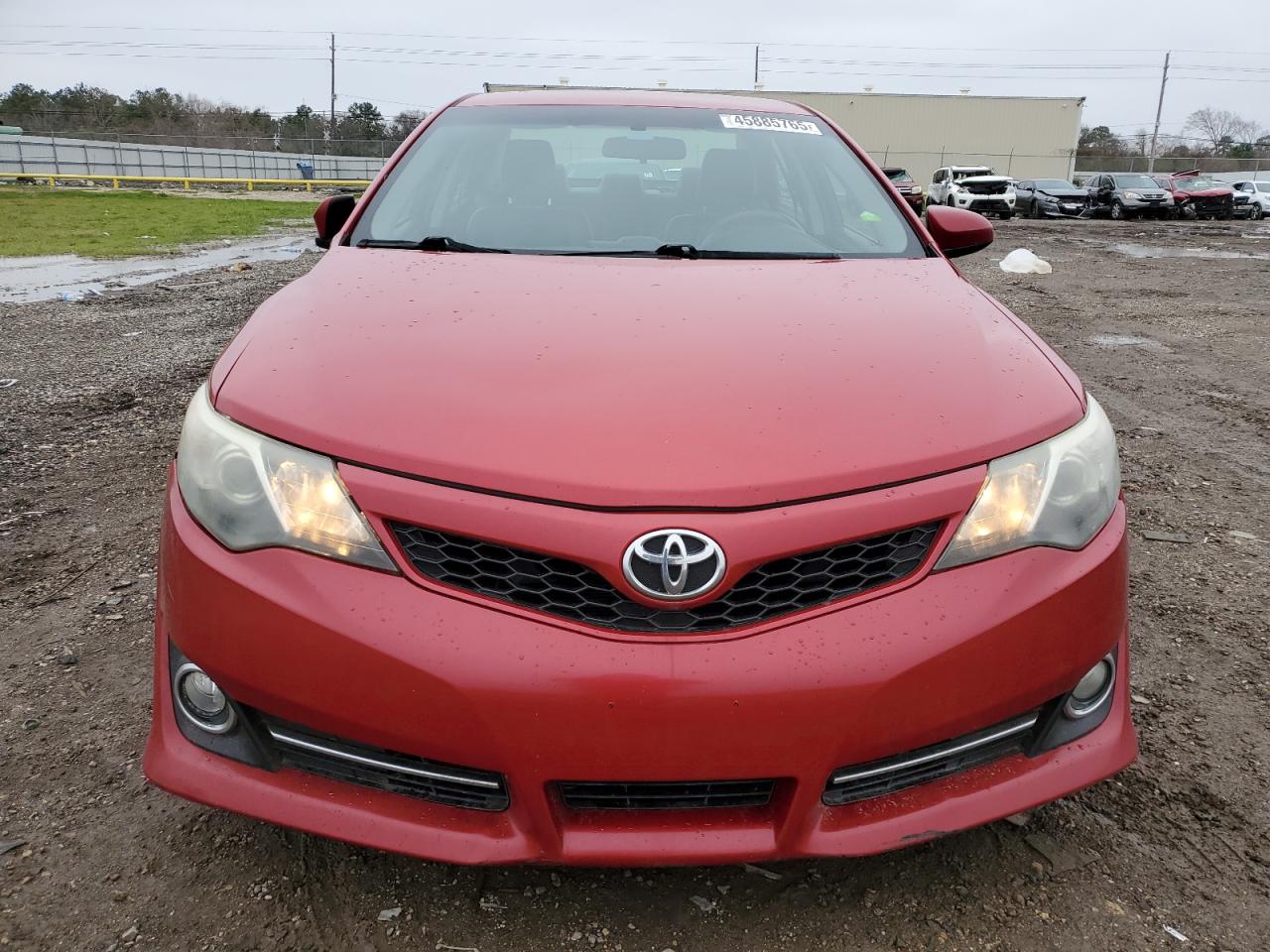 2014 Toyota Camry - Image 5