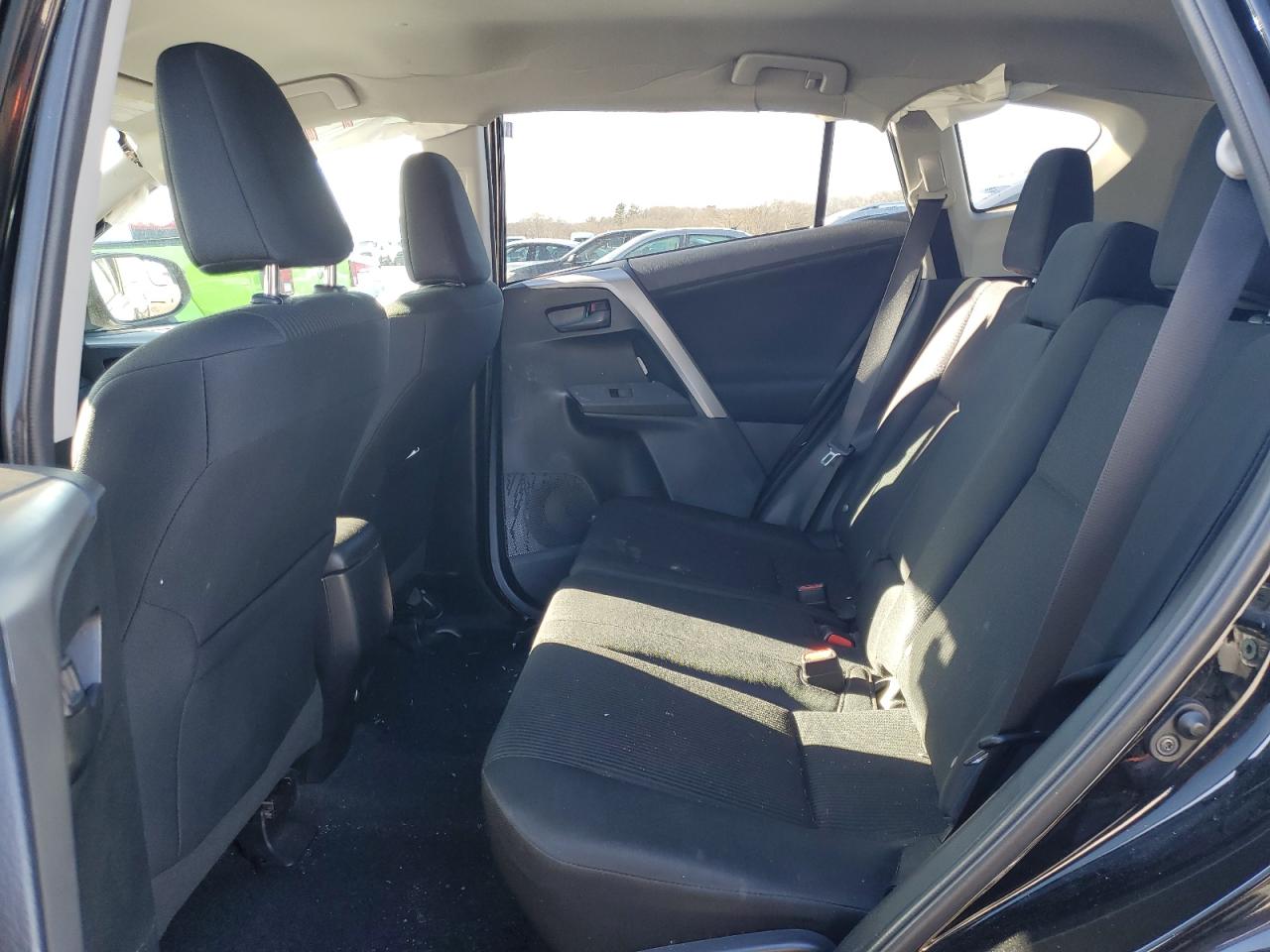 2017 Toyota RAV 4 - Image 11