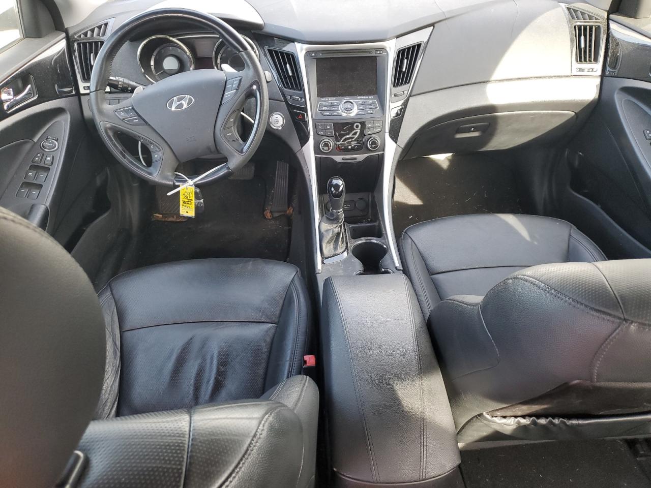 2013 Hyundai Sonata - Image 8