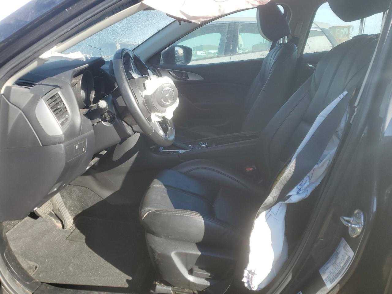 2018 Mazda 3 - Image 7