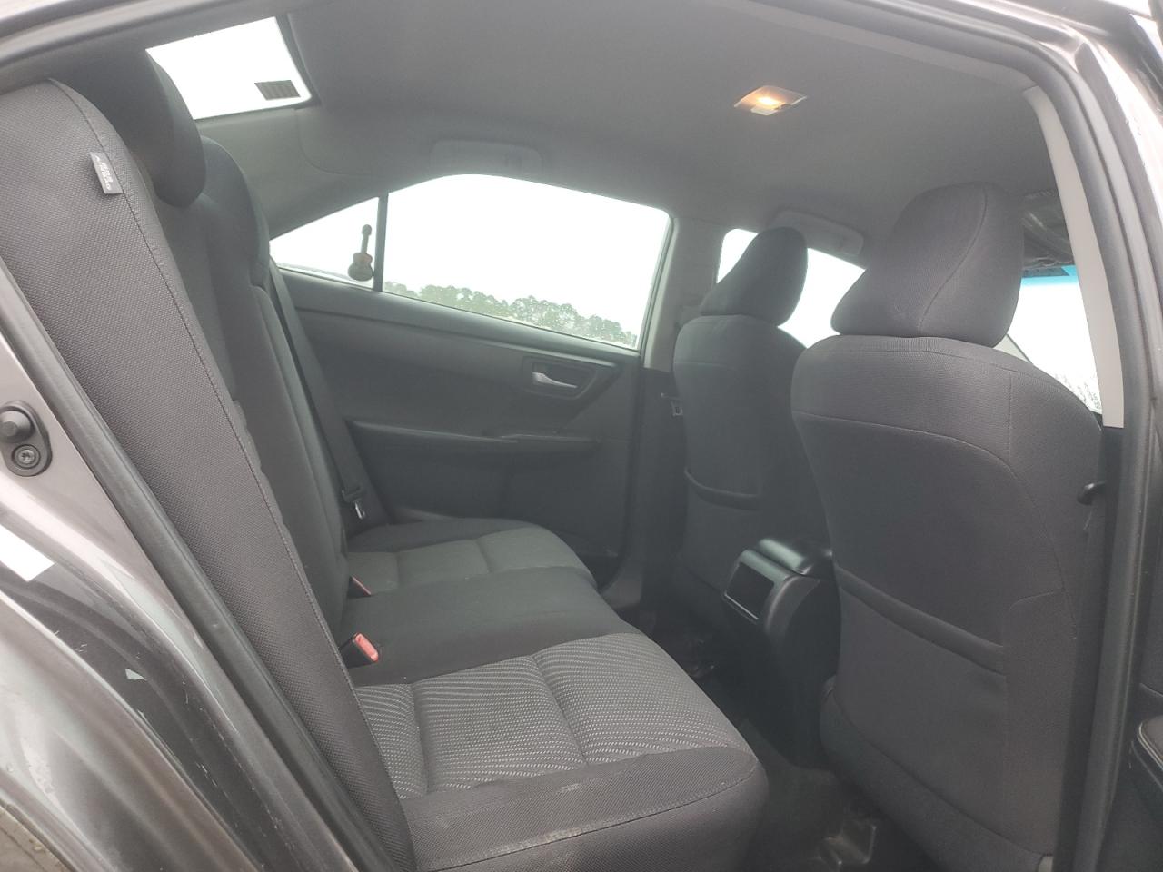 2016 Toyota Camry - Image 10