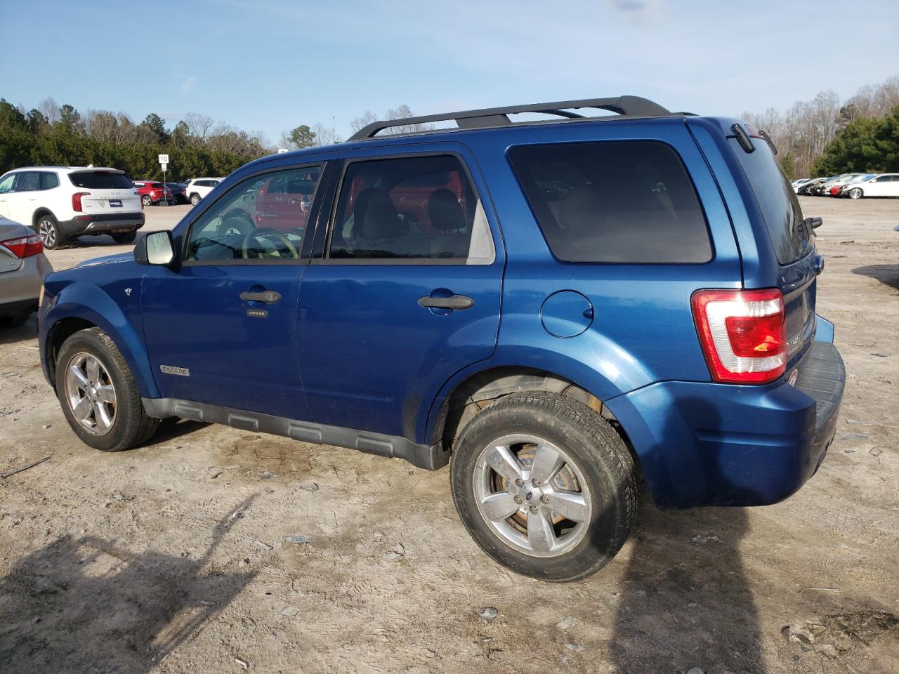 2008 Ford Escape - Image 2