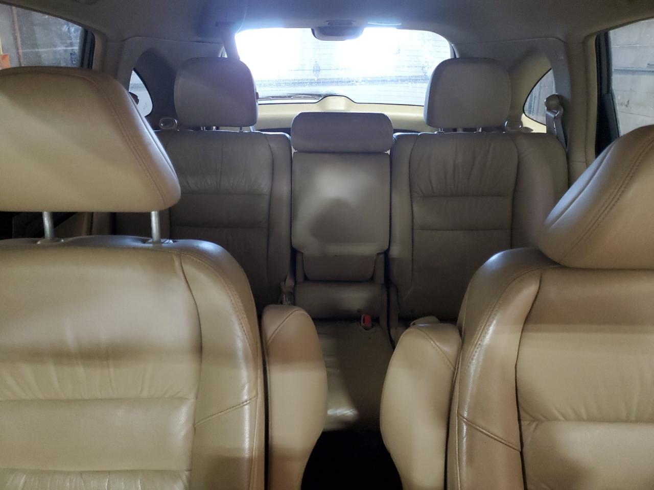 2010 Honda CR-V - Image 10
