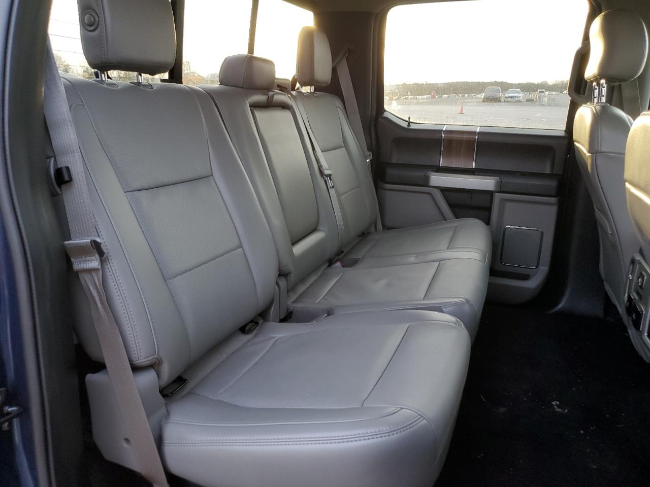 2017 Ford F-150 - Image 10