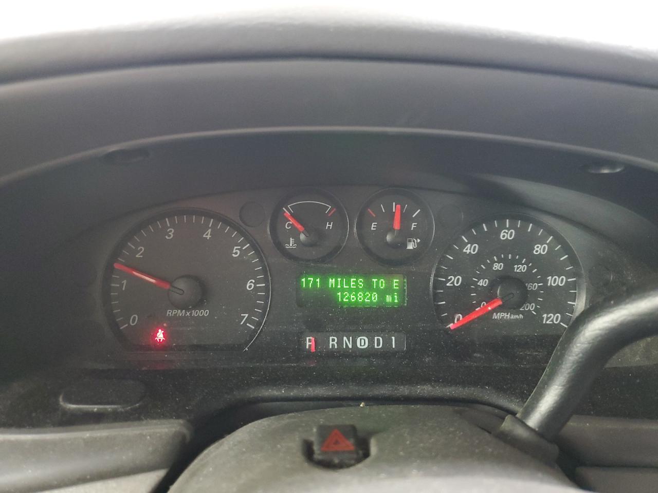 2007 Ford Taurus - Image 9