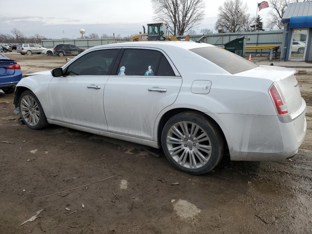 2013 Chrysler 300 - Image 2