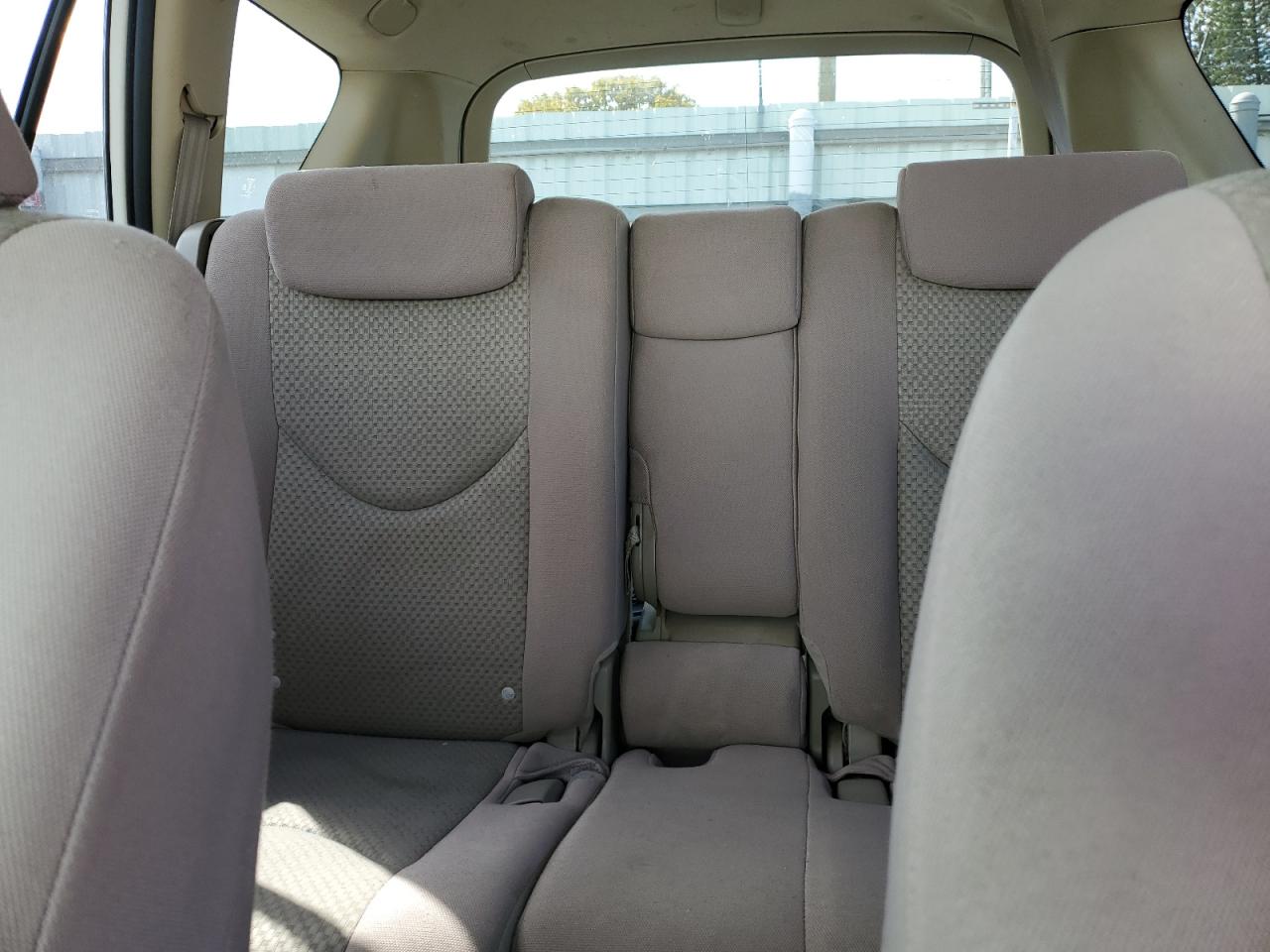 2007 Toyota RAV 4 - Image 10