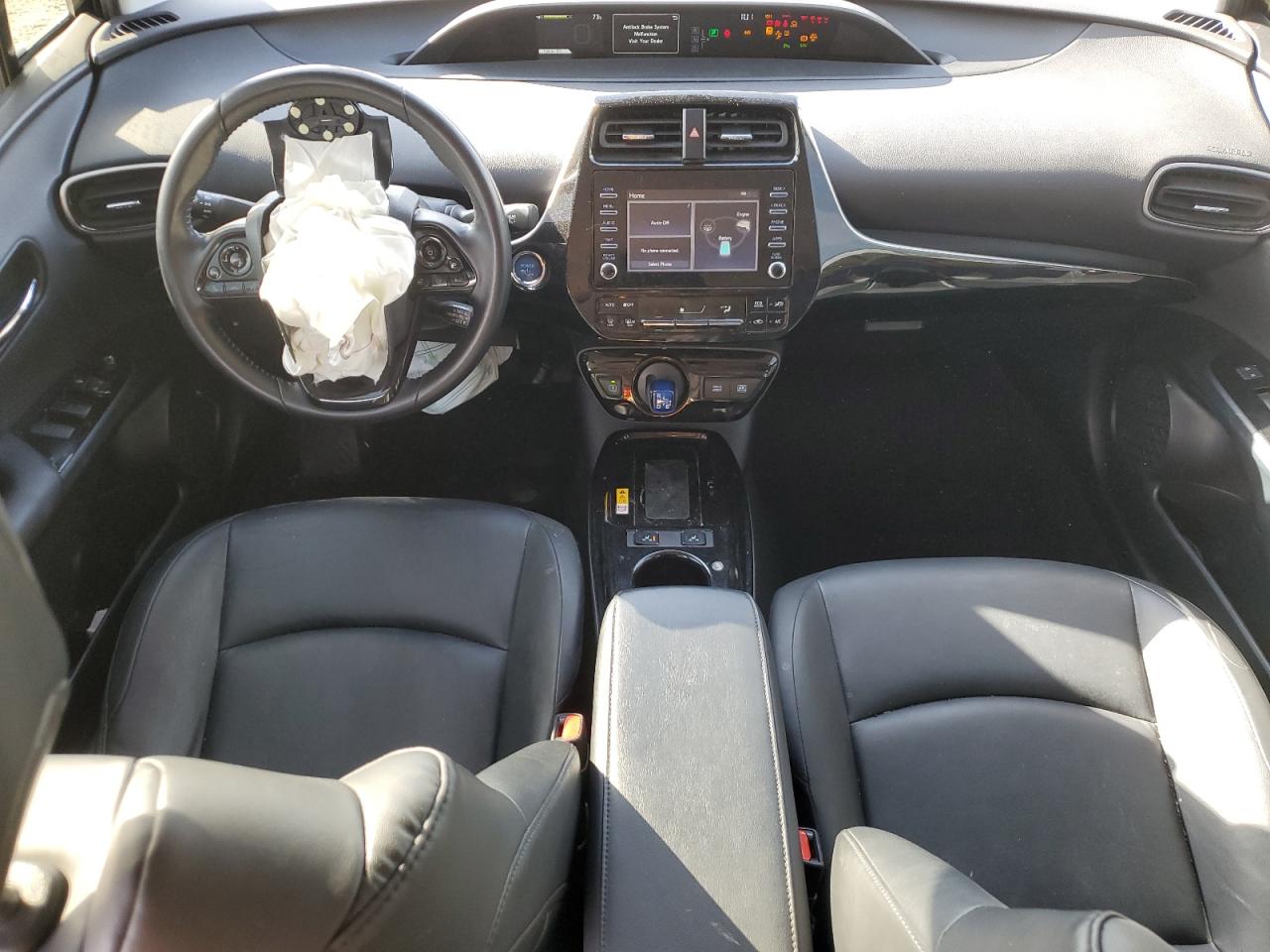 2020 Toyota Prius - Image 8